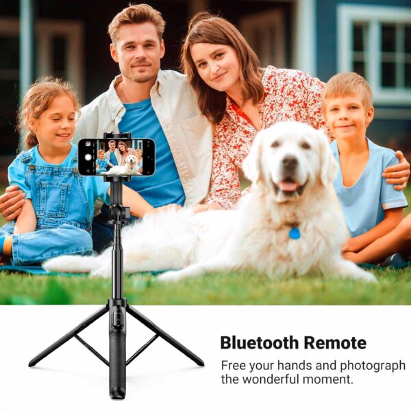 Soporte trípode Ugreen Selfie stick extendible Bluetooth para celular LP586 15062 - Imagen 2