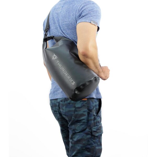 Mochila Impermeable Thunder X3 Dry Bag 10 Negra - Imagen 3