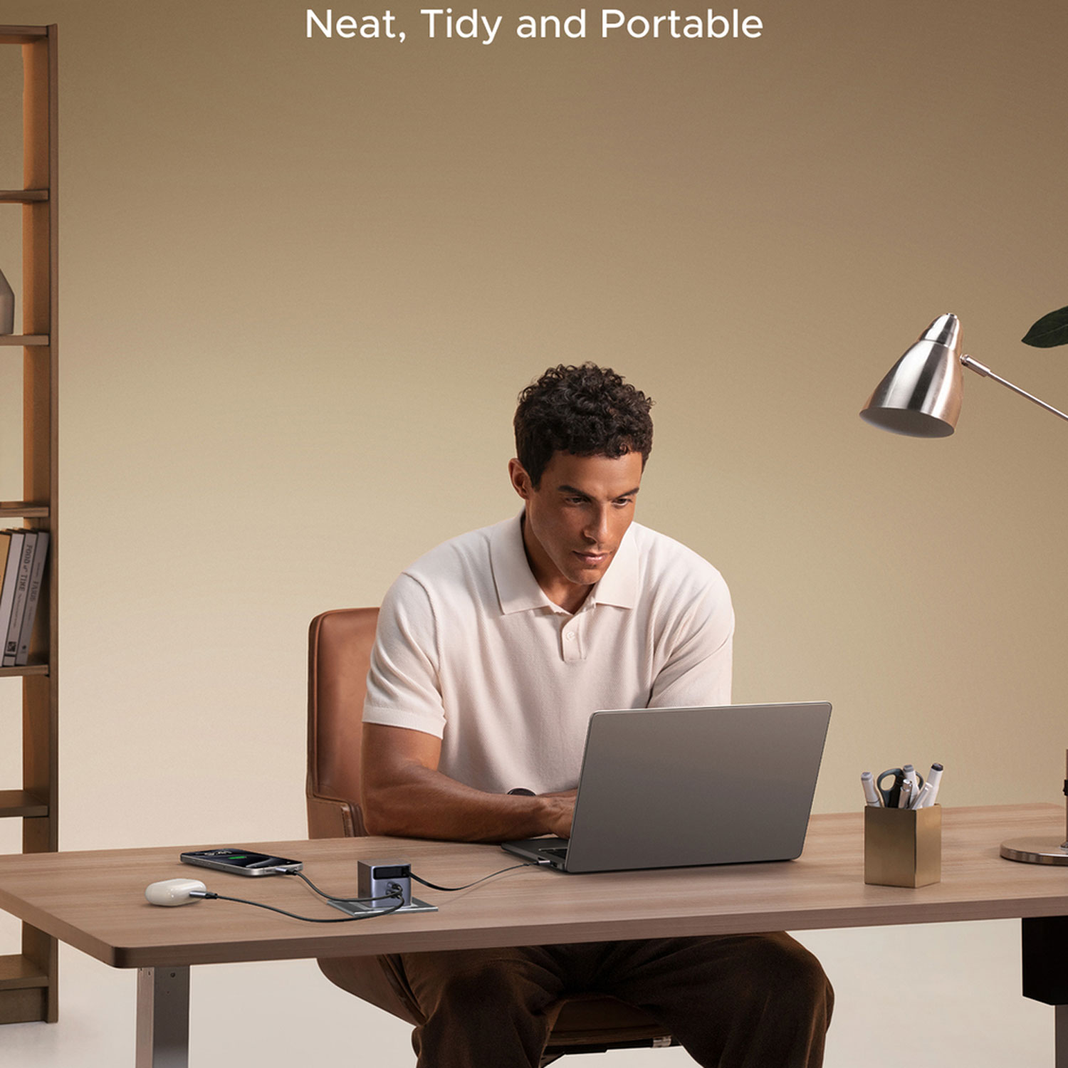 Cargador Ugreen 45W GaN con Cable Retráctil Gris X614 65821 - Imagen 4